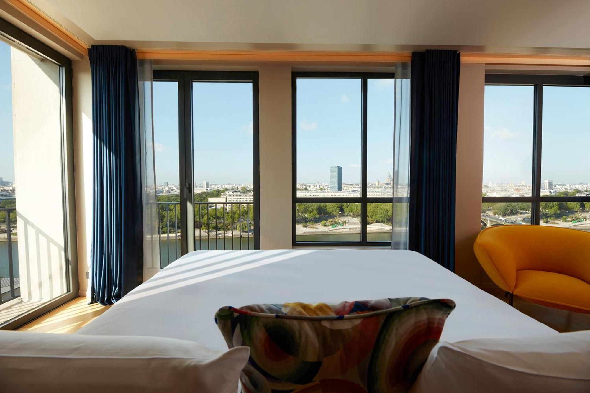 So/ Hotel 5*
